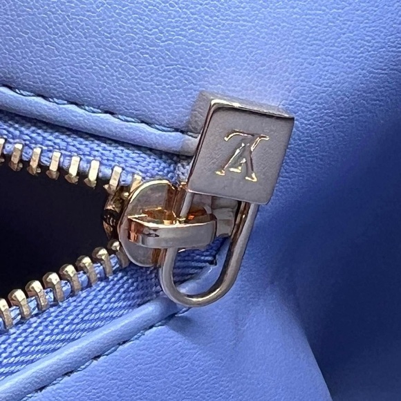 Louis Vuitton Houston Vernish - blue color - Picture 6 of 14